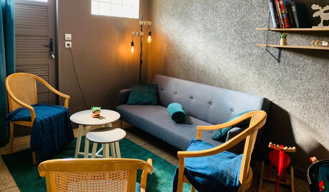L'Escoundillou Hotell Saint-Jacques-des-Blats Eksteriør bilde