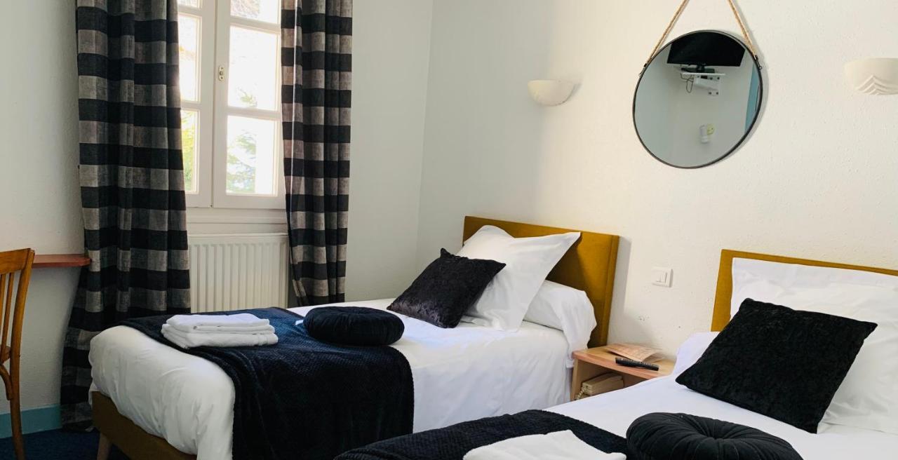 L'Escoundillou Hotell Saint-Jacques-des-Blats Eksteriør bilde