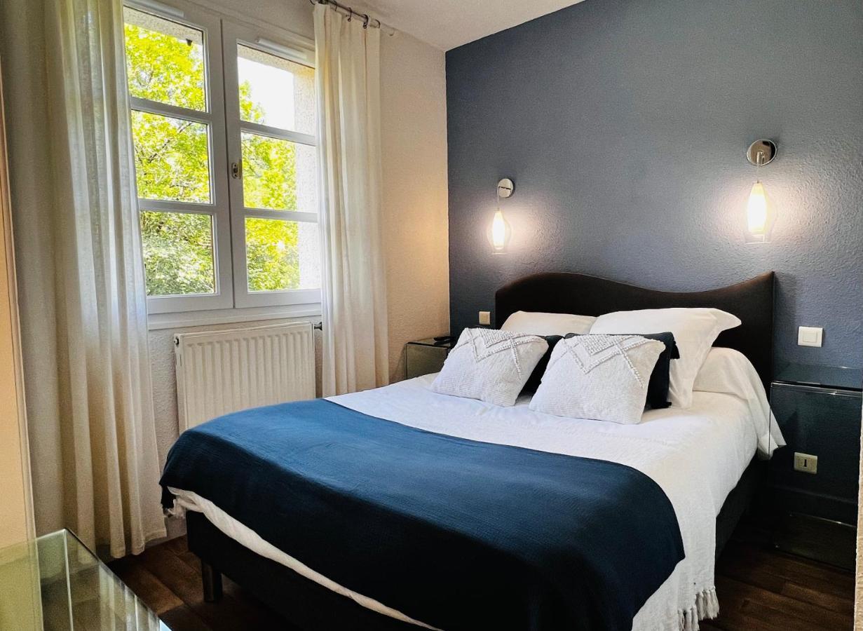 L'Escoundillou Hotell Saint-Jacques-des-Blats Eksteriør bilde