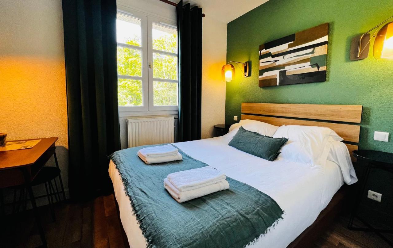 L'Escoundillou Hotell Saint-Jacques-des-Blats Eksteriør bilde