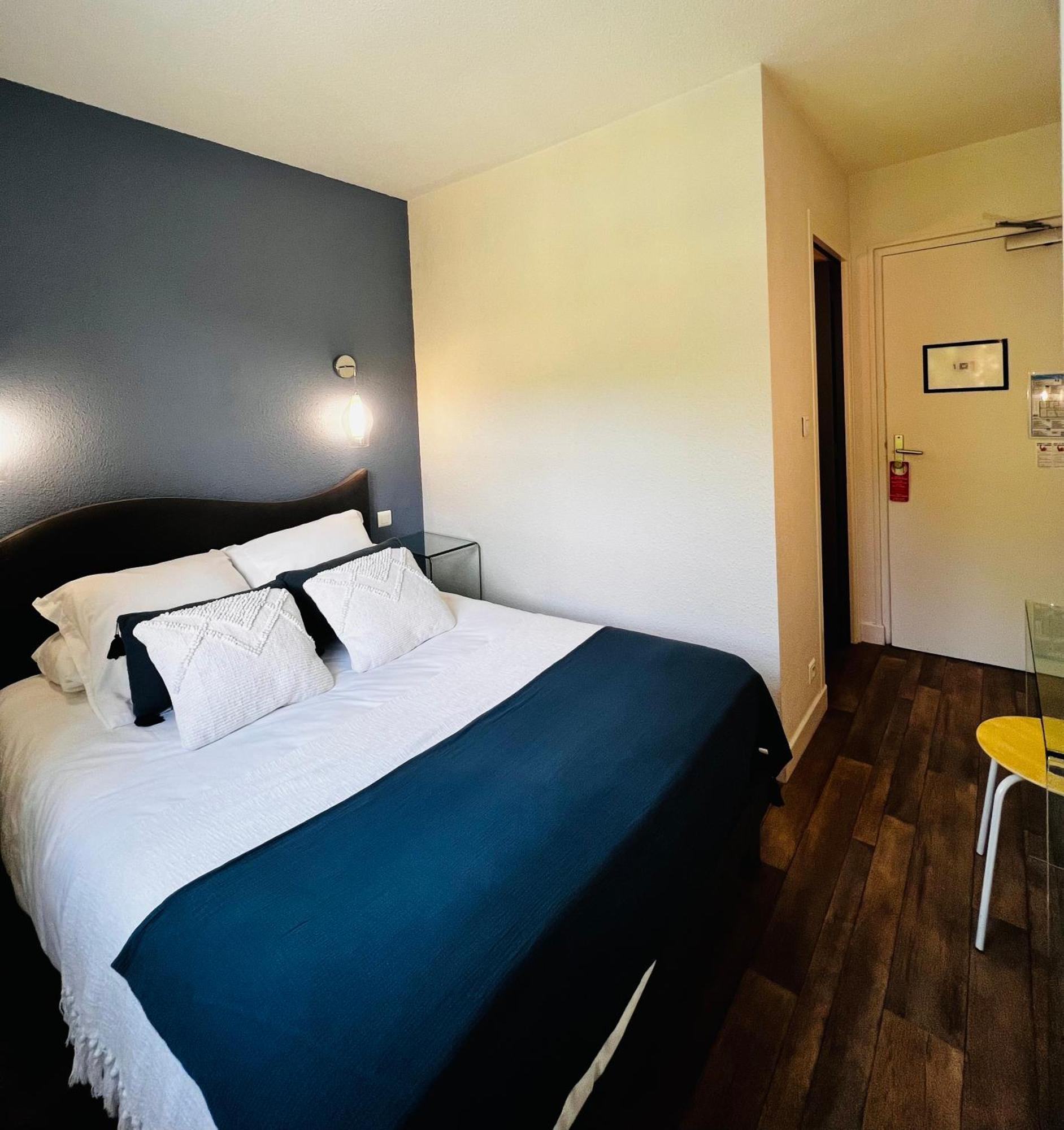 L'Escoundillou Hotell Saint-Jacques-des-Blats Eksteriør bilde